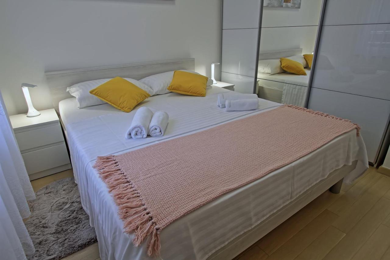 Bonaca Apartment Senj  Bagian luar foto