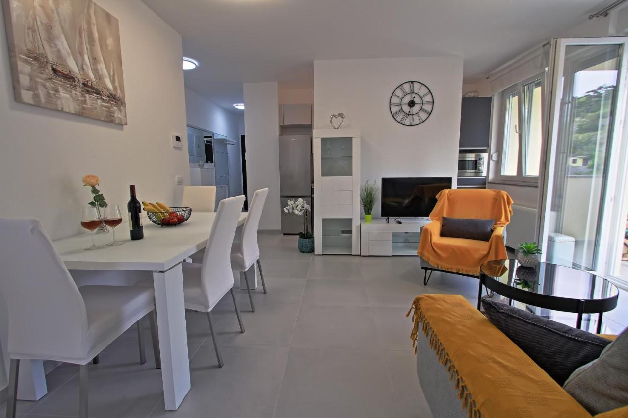 Bonaca Apartment Senj  Bagian luar foto